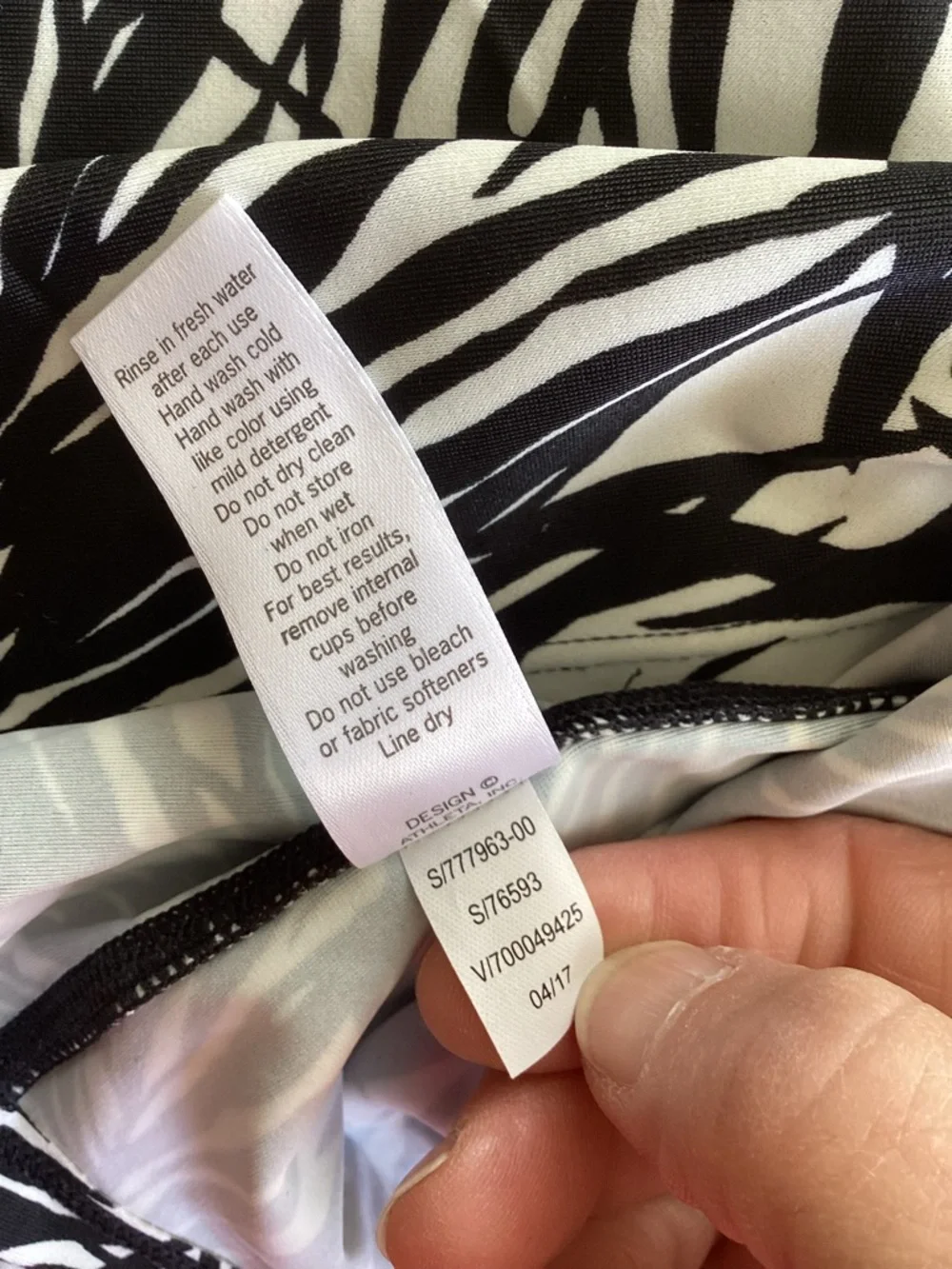 Athleta Black and White Athletic Swim Dress size 38 D/DD - no bottoms